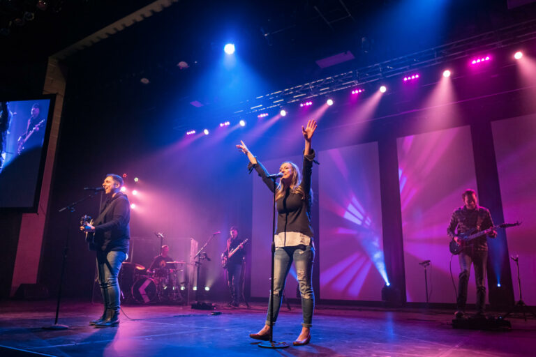 worship_3-2