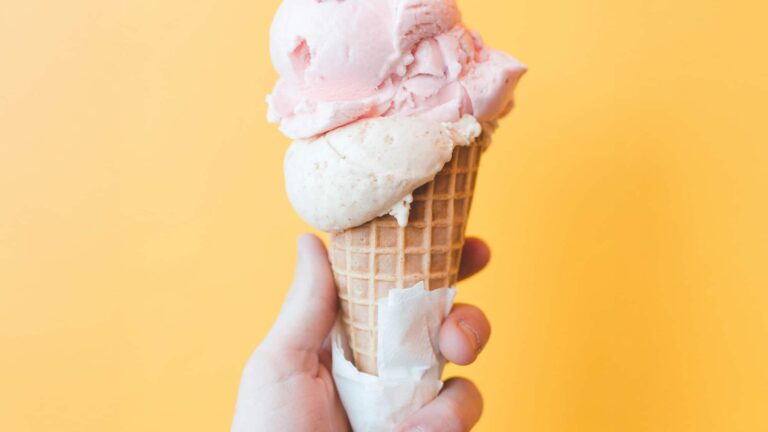 IceCreamAndSilence_2000x1125